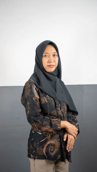Desy Eka Lestarini Suciningrum