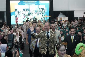 Studium Generale dan Pelepasan Lulusan SMK SMAK & SMTI se-Indonesia, SMK SMTI Pontianak Wisuda 318 Lulusan Angkatan ke-56