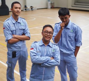 Dua Tim SMK SMTI Pontianak Sabet Prestasi di LKTI Pelajar Indonesia FLMPI Nasional 2026